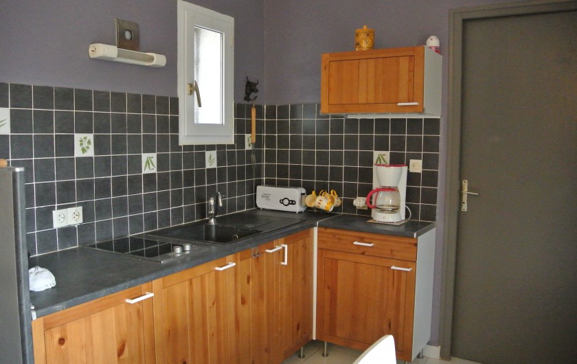 Location de vacances - Gîte à Fontvieille - cuisine mazet 3