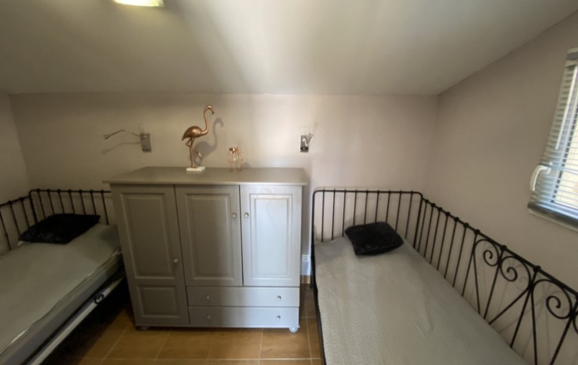 Location de vacances - Gîte à Fontvieille - deuxieme chambre mazet 3