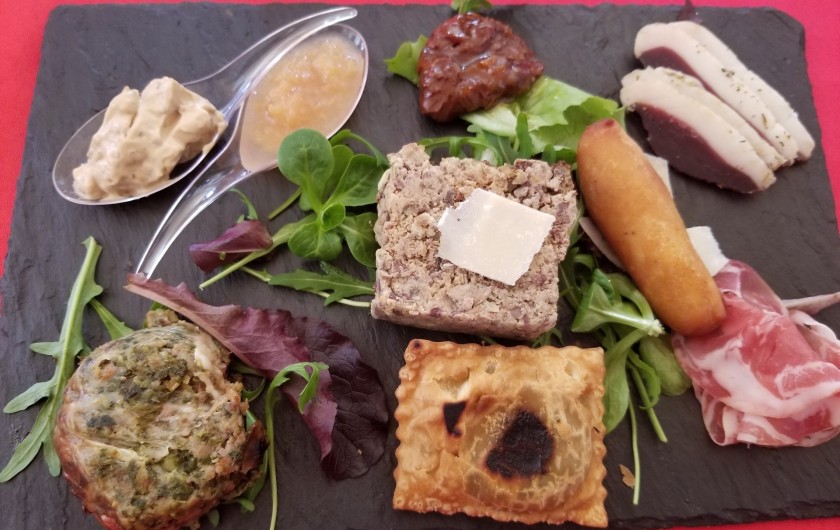 Location de vacances - Chambre d'hôtes à Lus-la-Croix-Haute - assiette montagne