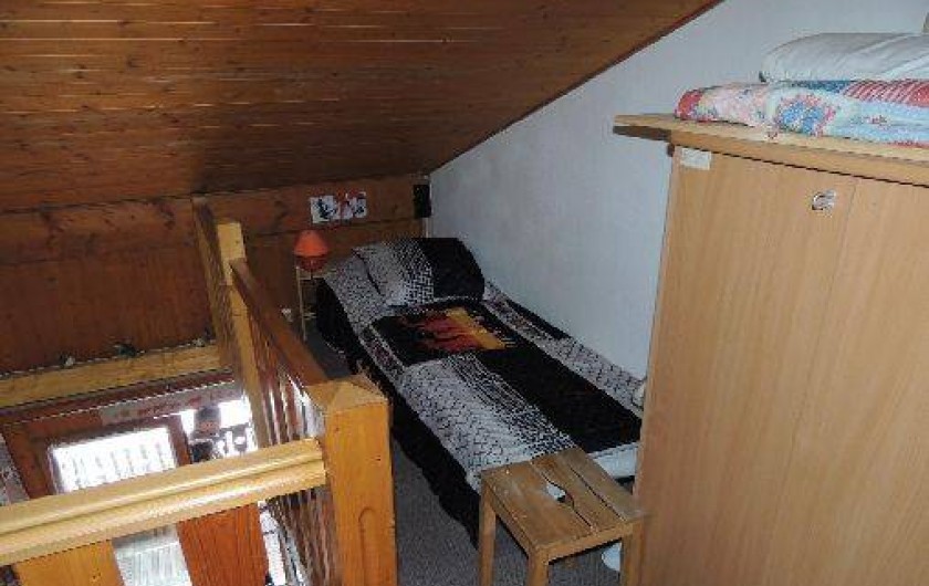 Location de vacances - Appartement à Les Houches - La chambre en mezzanine