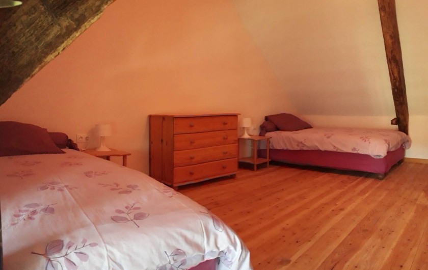Location de vacances - Gîte à Martiel - Gîte Rosa, chambre enfants