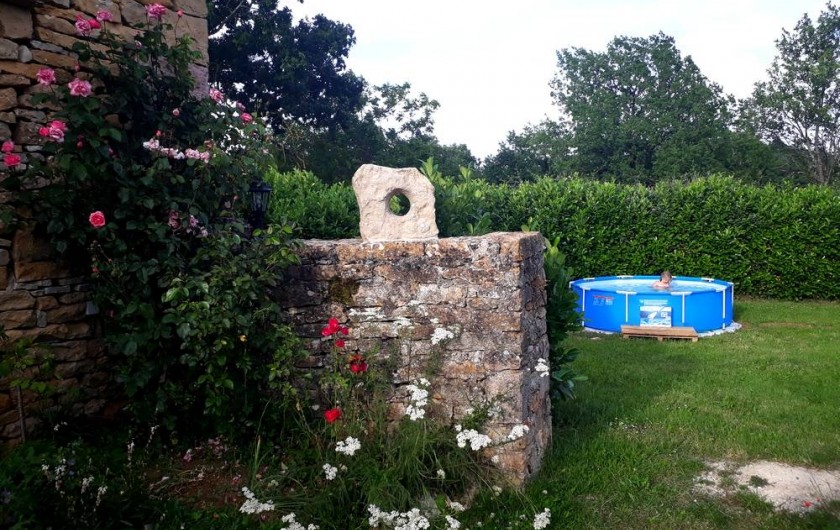 Location de vacances - Gîte à Martiel - Gîte Rosa, jardin