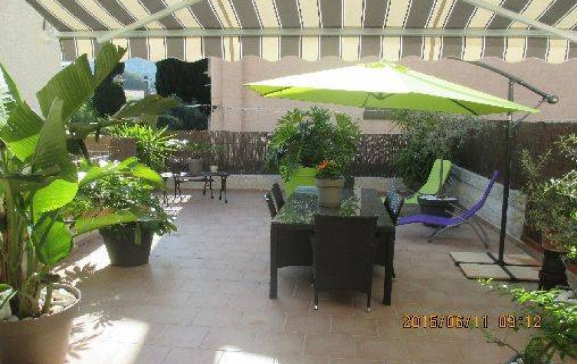 Location de vacances - Appartement à Saint-Cyr-sur-Mer - Terrasse 50 m2