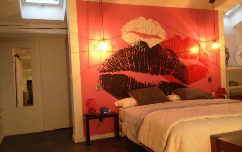 Location de vacances - Gîte à Pezens - Chambre " Ô à la Bouche"