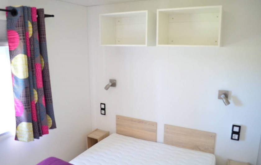 Location de vacances - Bungalow - Mobilhome à Publier - chambre parent