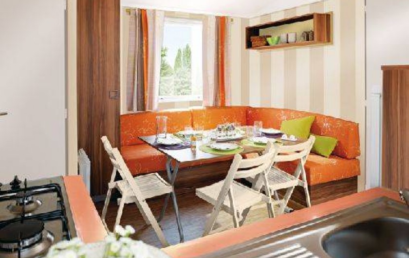 Location de vacances - Bungalow - Mobilhome à Ghisonaccia - Salle à manger