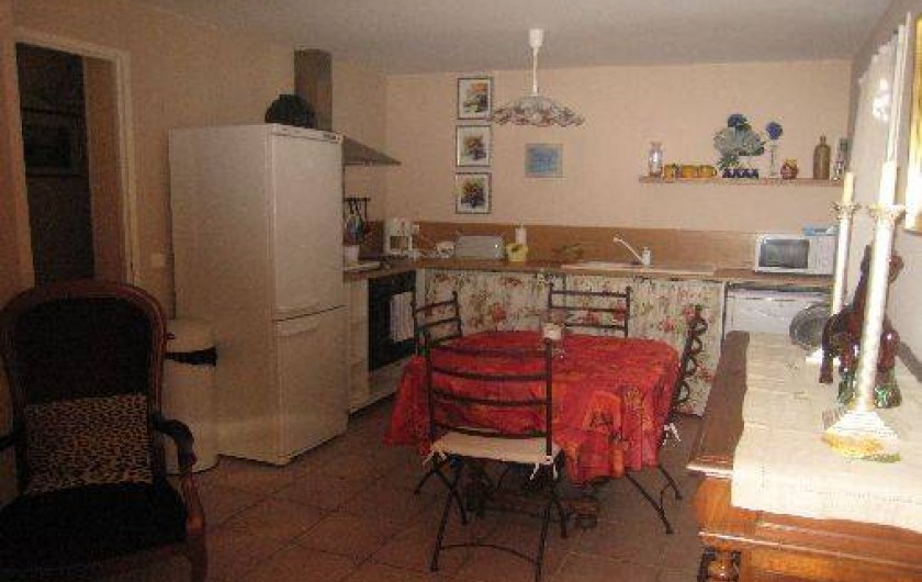 Location de vacances - Appartement à Aix-en-Provence - Côté cuisine