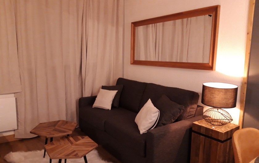Location de vacances - Appartement à Belle Plagne - SALON AVEC CANAPE LIT 2 PERSONNES