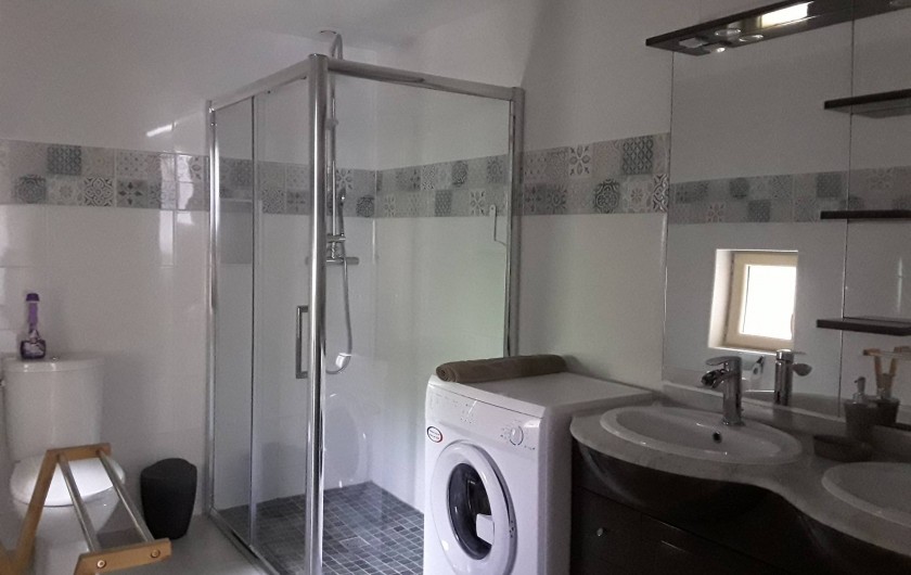 Location de vacances - Gîte à Sorges et Ligueux en Périgord - sale de bain