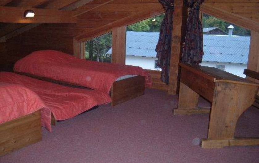 Location de vacances - Chalet à Hauteluce - mezzanine lits individuels