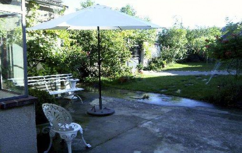 Location de vacances - Maison - Villa à Boigneville - vue de la terrasse et du salon