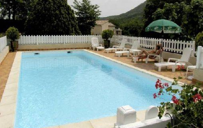 Location de vacances - Gîte à Molières-Cavaillac - piscine avec vue sur la nature