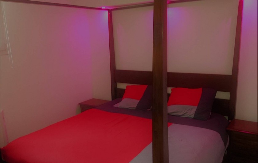 Location de vacances - Gîte à Orgon - Lit parental 180x200 cm