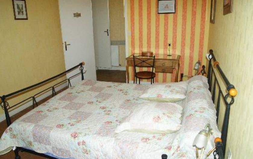 Location de vacances - Gîte à Saint-Mars-sous-Ballon - 2eme chambre