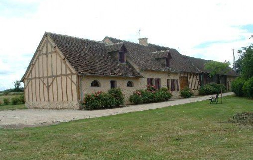 Location de vacances - Gîte à Saint-Mars-sous-Ballon - le parking