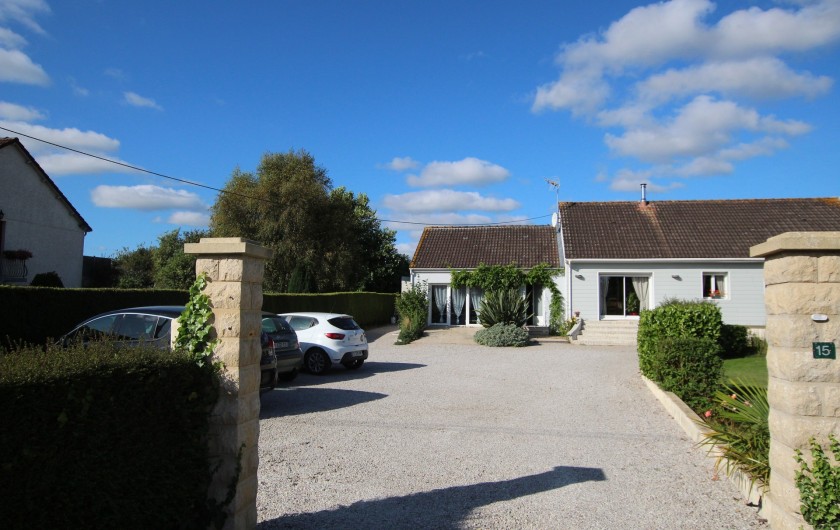 Location de vacances - Appartement à Yvetot-Bocage - COUR PARKING