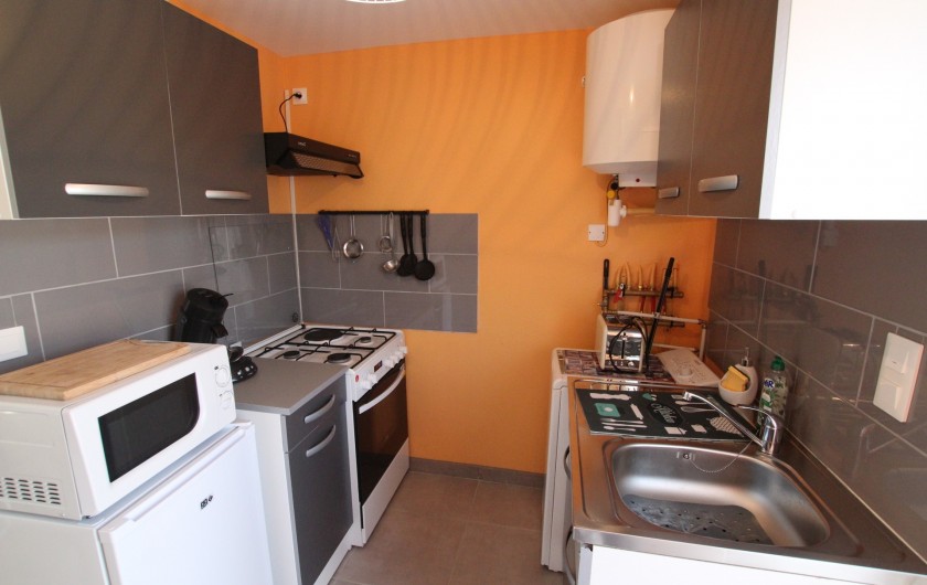 Location de vacances - Appartement à Yvetot-Bocage - CUISINE