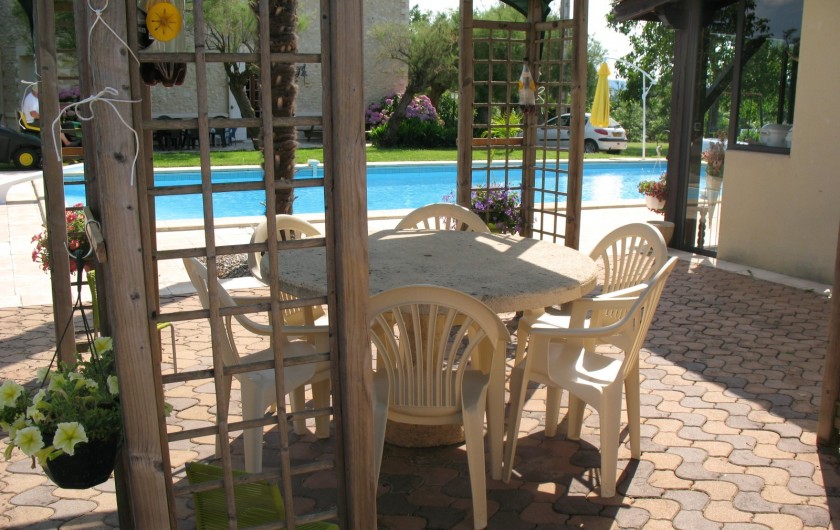 Location de vacances - Villa à Saint-Étienne-de-Fougères - Tonnelle pour les vacanciers