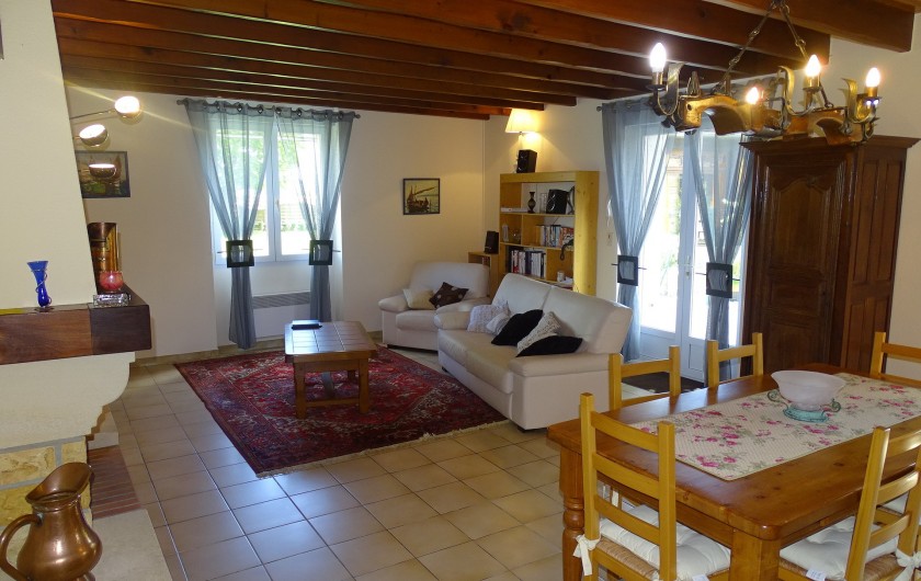 Location de vacances - Villa à Saint-Étienne-de-Fougères - Séjour