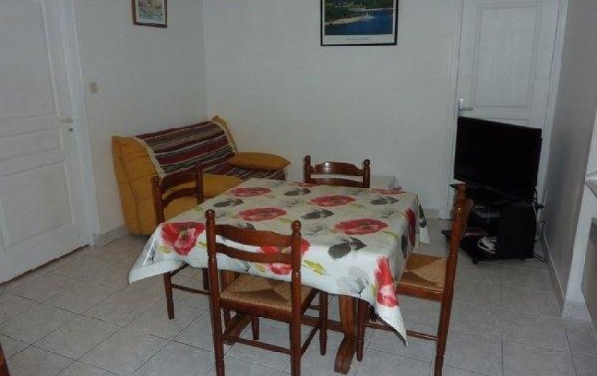 Location de vacances - Appartement à Cransac - Salon / salle à manger