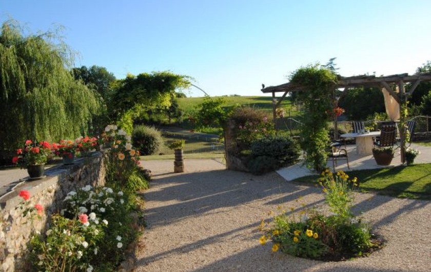Location de vacances - Chambre d'hôtes à Saint-Avit-Sénieur - La vue du terras