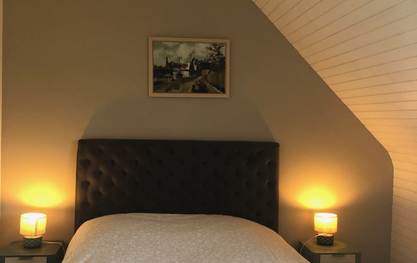 Location de vacances - Villa à Plougoulm - Chambre étage vue mer