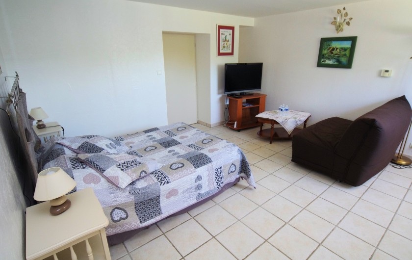 Location de vacances - Chambre d'hôtes à La Madeleine - Double chambre de plein pied avec terrasse privative Padirac 46m²