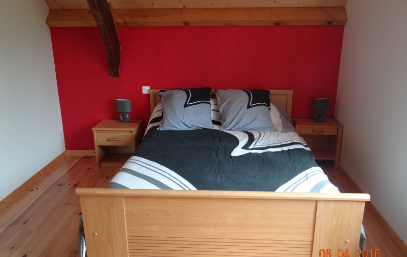 Location de vacances - Maison - Villa à Astugue - Chambre étage lit en 140