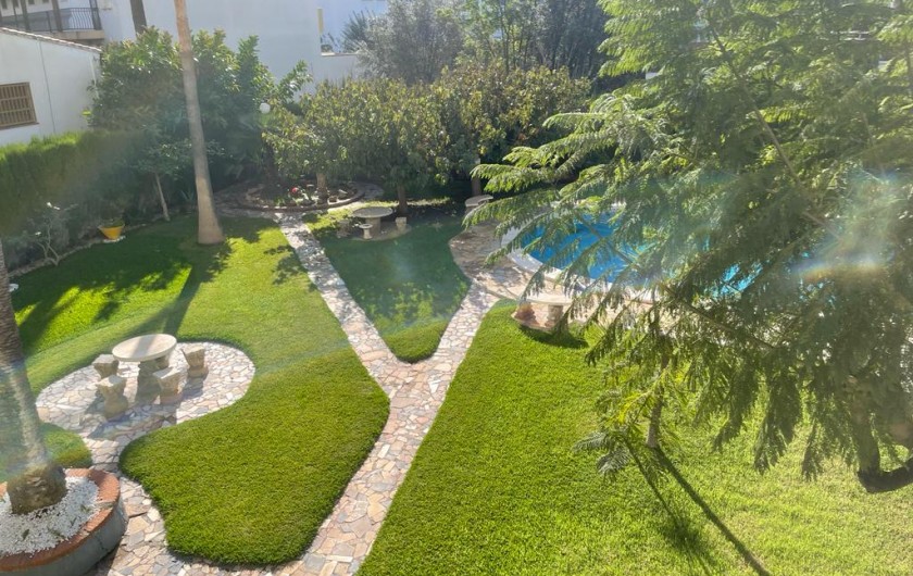 Location de vacances - Appartement à Oropesa del Mar - Vue sur le jardin