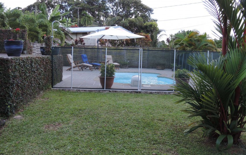 Location de vacances - Villa à Gros-Morne - Piscine avec barrière de sécurité