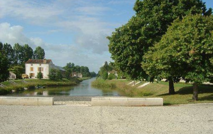 Le canal de Courdault