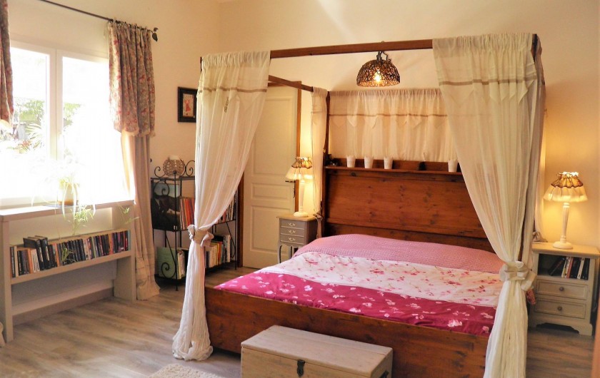 Location de vacances - Villa à Saint-Michel-d'Euzet - Chambre  2 avec lit en 180