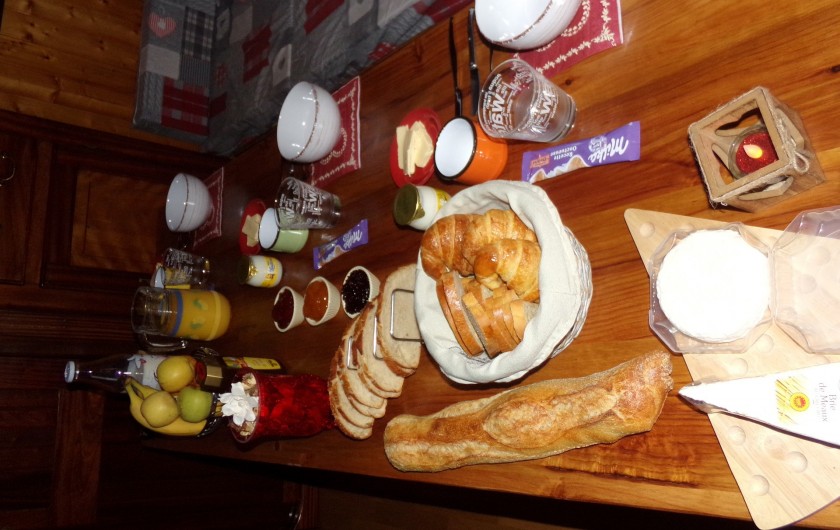Location de vacances - Péniche à Frontignan - PETIT DEJEUNER