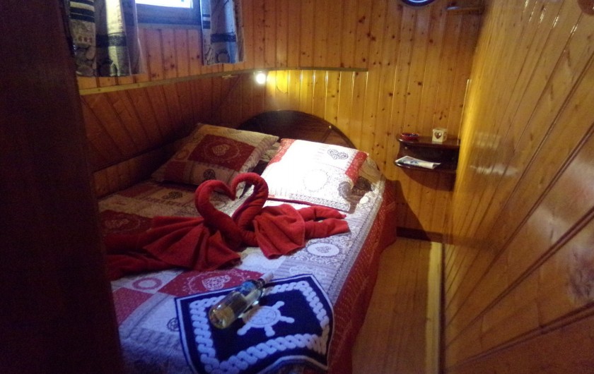 Location de vacances - Péniche à Frontignan - CHAMBRE DU MARINIER