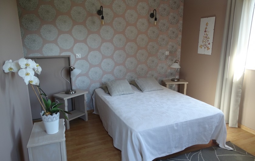 Location de vacances - Gîte à Ladoix-Serrigny - chambre