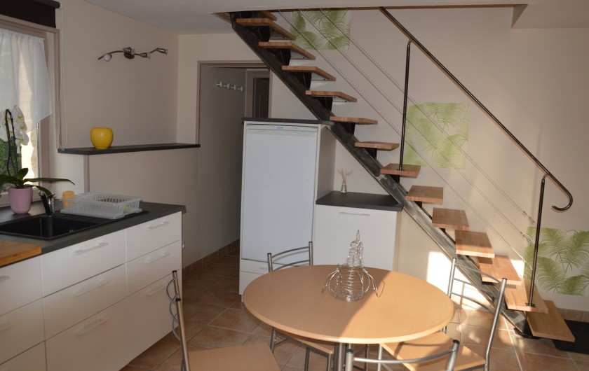 Location de vacances - Gîte à Ladoix-Serrigny - cuisine