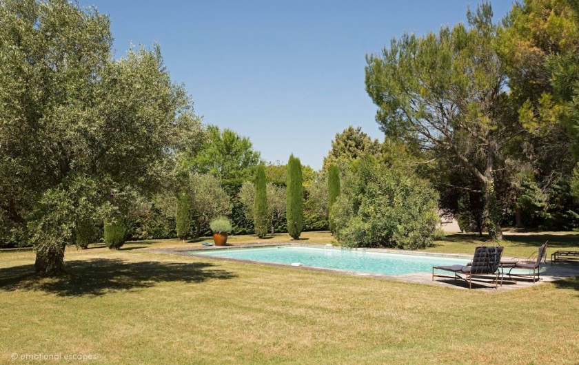 Location de vacances - Mas à Gordes - La piscine