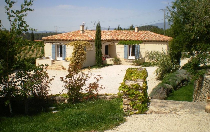 Location de vacances - Villa à Venasque - Vue des Gites CERISE et  RAISIN
