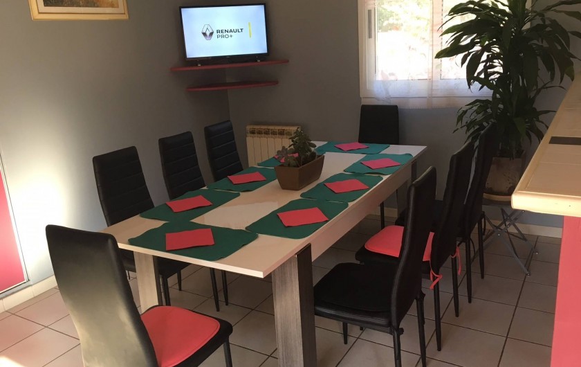 Location de vacances - Villa à Prunelli-di-Fiumorbo - salle a manger