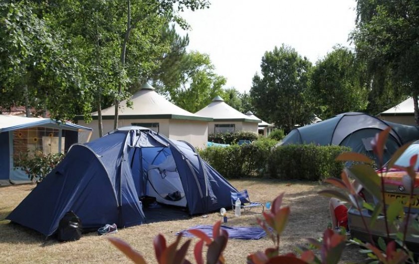 Location de vacances - Bungalow - Mobilhome à Landevieille - Emplacement tente ou caravane