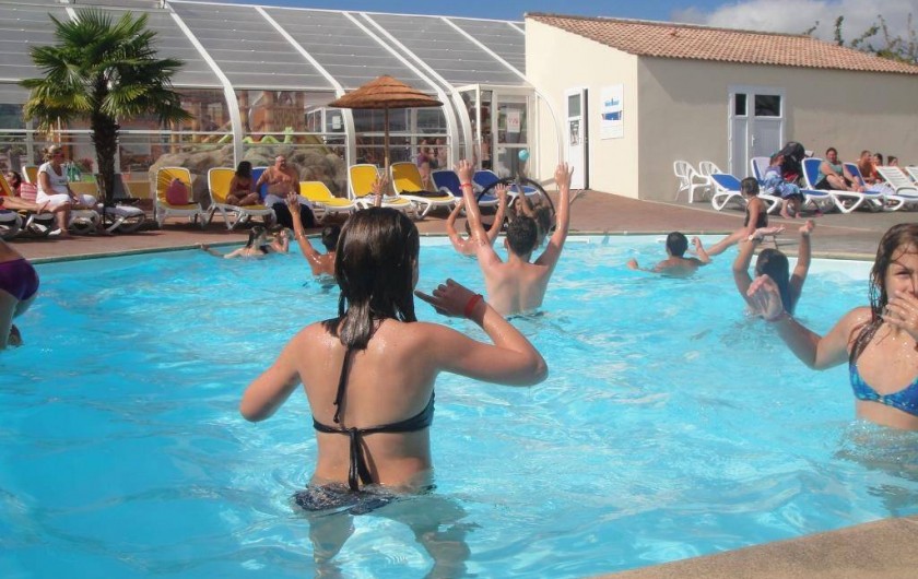 Location de vacances - Bungalow - Mobilhome à Landevieille - La piscine extérieur chauffée