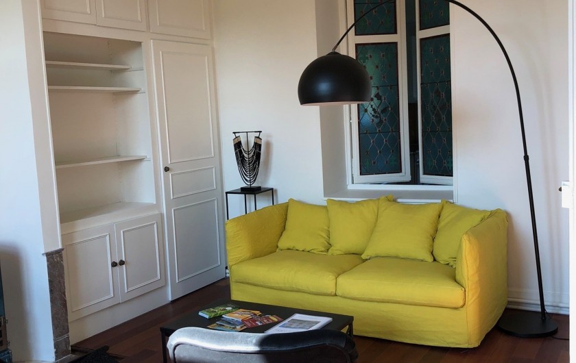 Location de vacances - Gîte à Tonnoy - le salon jaune au RDC