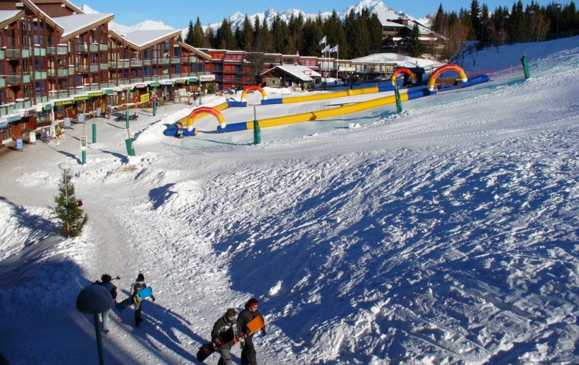 Location de vacances - Appartement à Arc 1800 - front de neige