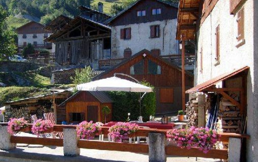 Location de vacances - Gîte à Saint-Marcel - Terrasse côté salon