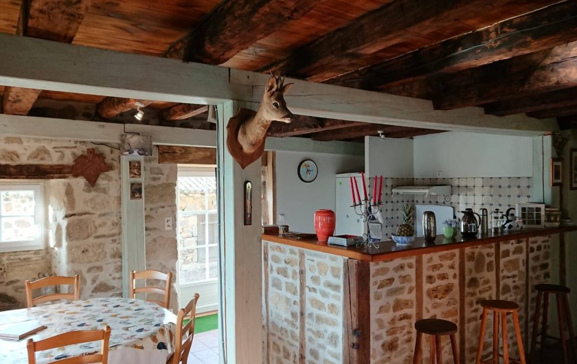 Location de vacances - Gîte à Champs-Romain - Coin cuisine