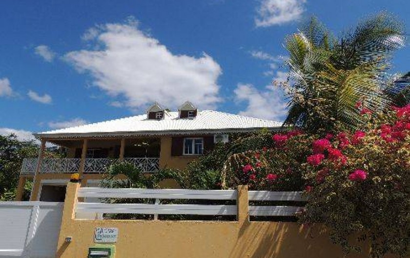 Location de vacances - Appartement à Le Gosier - La maison dans laquelle se situe l'appartement