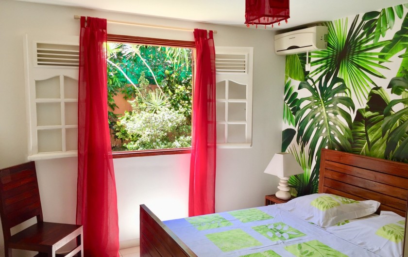 Location de vacances - Appartement à Le Gosier - La chambre climatisée