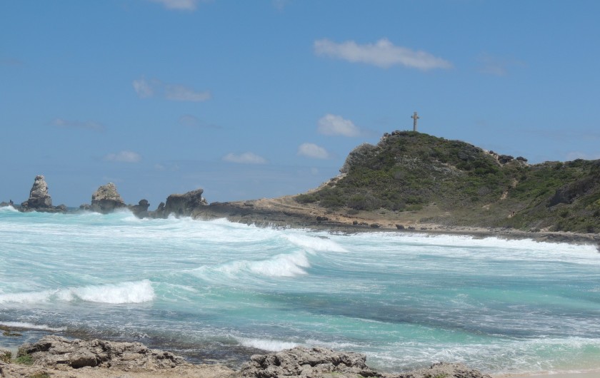 Location de vacances - Appartement à Le Gosier - Un accès rapide et facile à une grande variété de sites. (à 35 min)