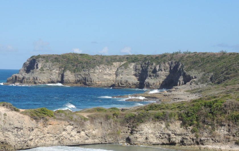 Location de vacances - Appartement à Le Gosier - Un accès rapide et facile à une grande variété de sites.