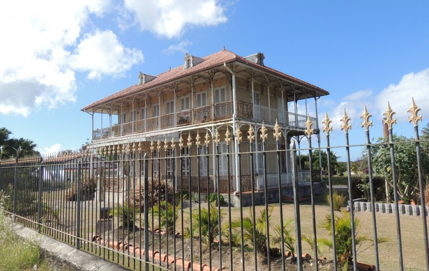 Location de vacances - Appartement à Le Gosier - Un accès rapide et facile à une grande variété de sites.